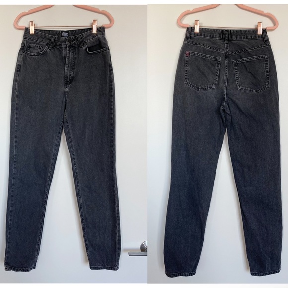 Urban Outfitters BDG High-Waisted Mom Jeans in Washed Black - Picture 2 of 9